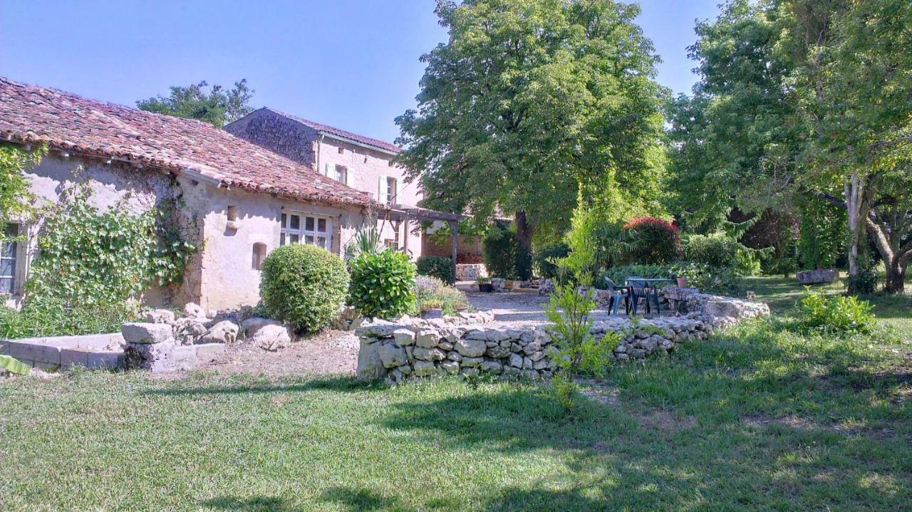 Au Garcin Bed and Breakfast La Romieu Exteriör bild