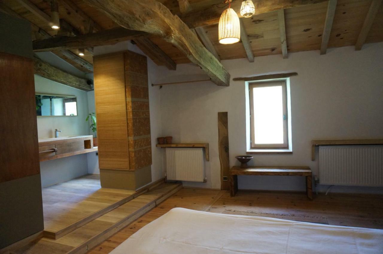 Au Garcin Bed and Breakfast La Romieu Exteriör bild