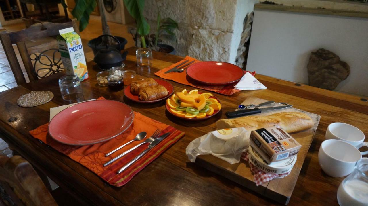 Au Garcin Bed and Breakfast La Romieu Exteriör bild
